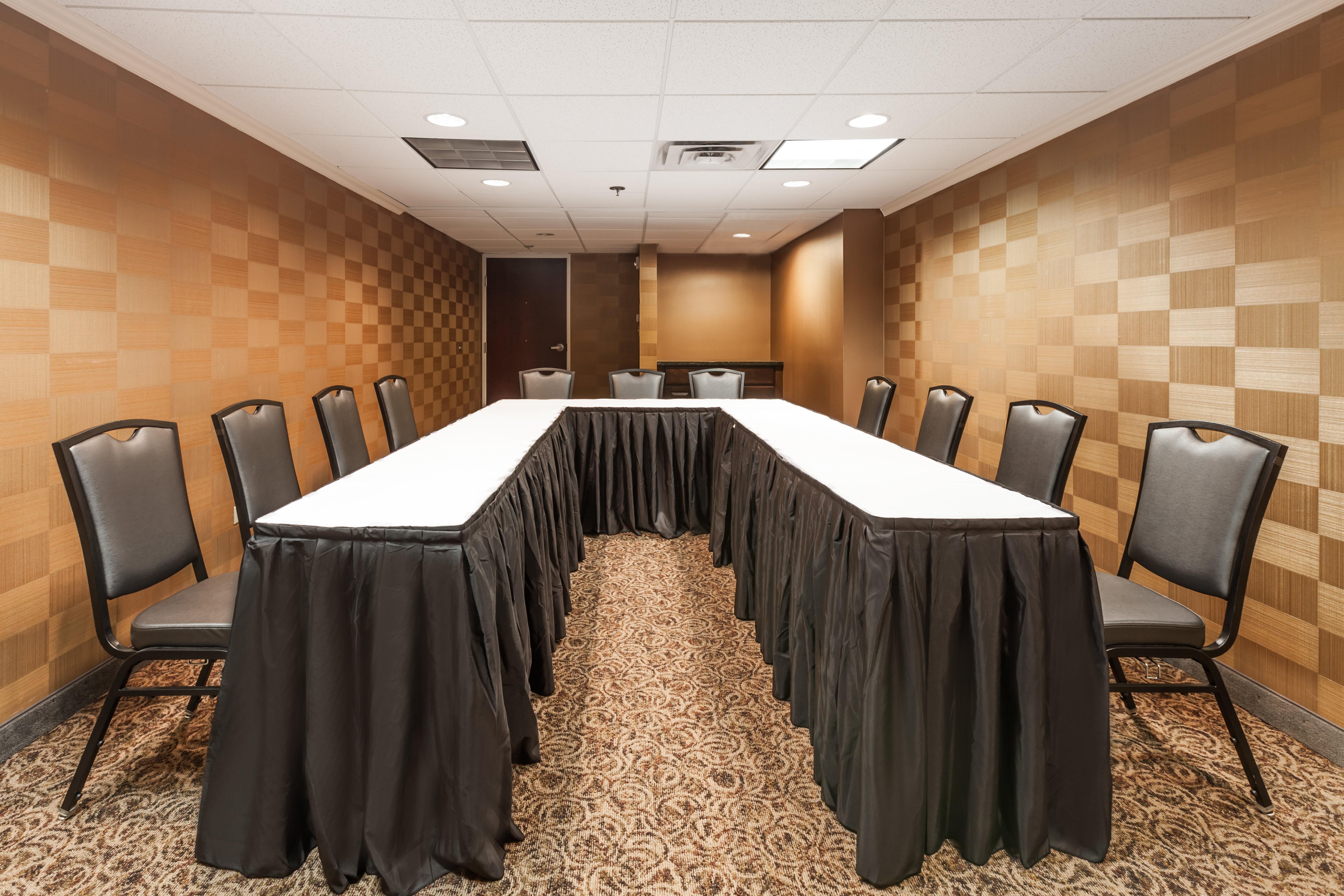 Holiday Inn Hotel & Suites Oklahoma City North By Ihg Exterior foto